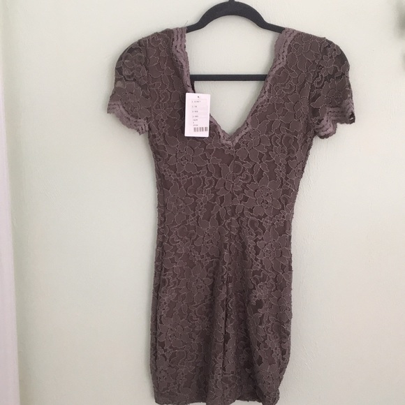 Urban Outfitters taupe lace dress - Picture 2 of 4